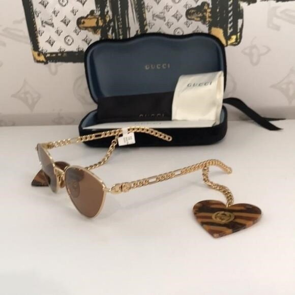 New Authentic Gucci GG0977S 002 Gold Cat-Eye Sunglasses Brown Lenses - Picture 6 of 11